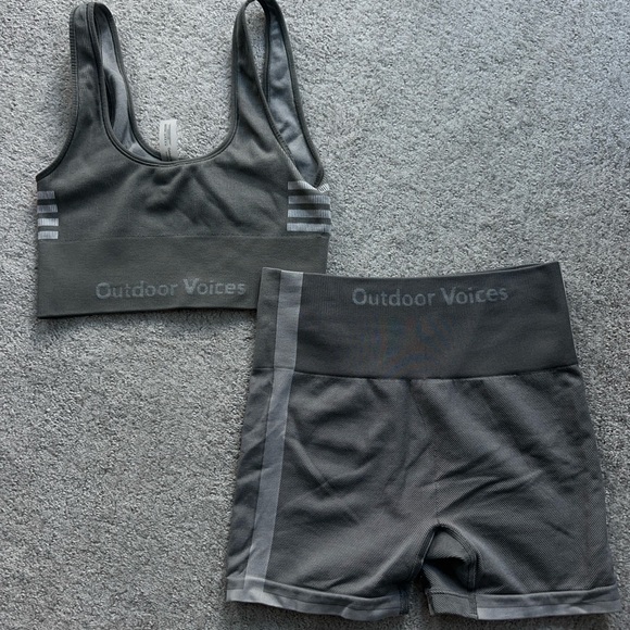 Outdoor Voices Gray Workout Set - Picture 2 of 4